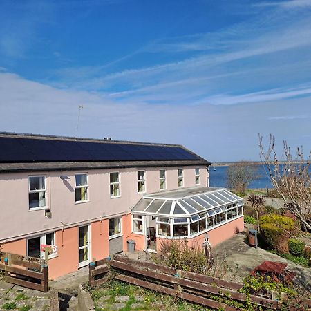 Boathouse Hotel Holyhead Exterior photo