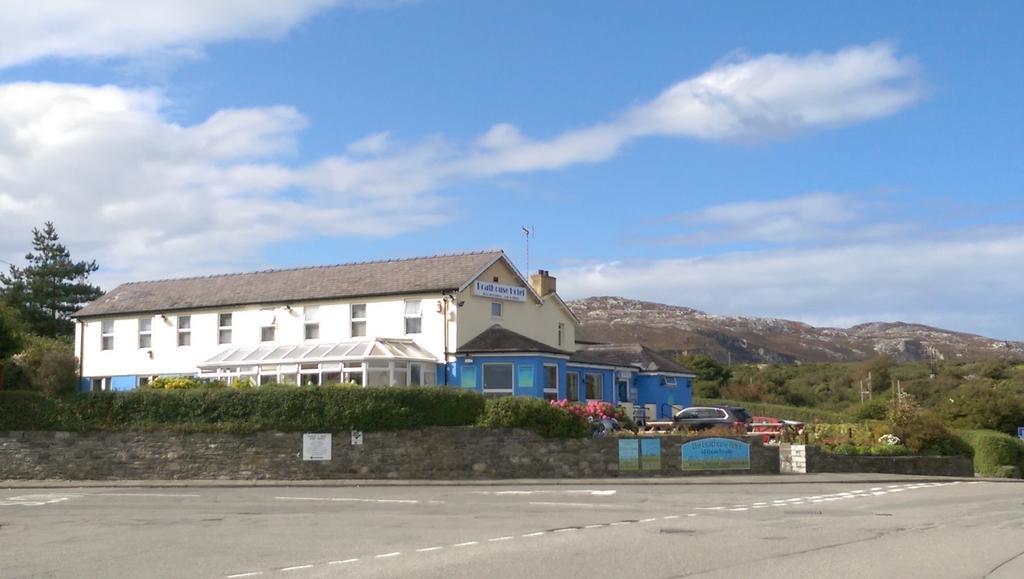 Boathouse Hotel Holyhead Exterior photo